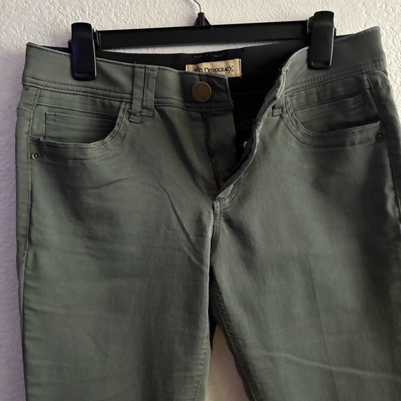 Democracy AB Technology Olive Ankle Skimmer Pants 8 - Picture 7 of 11